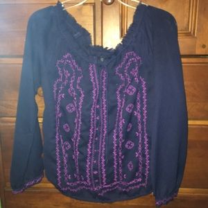 Unique patterned top